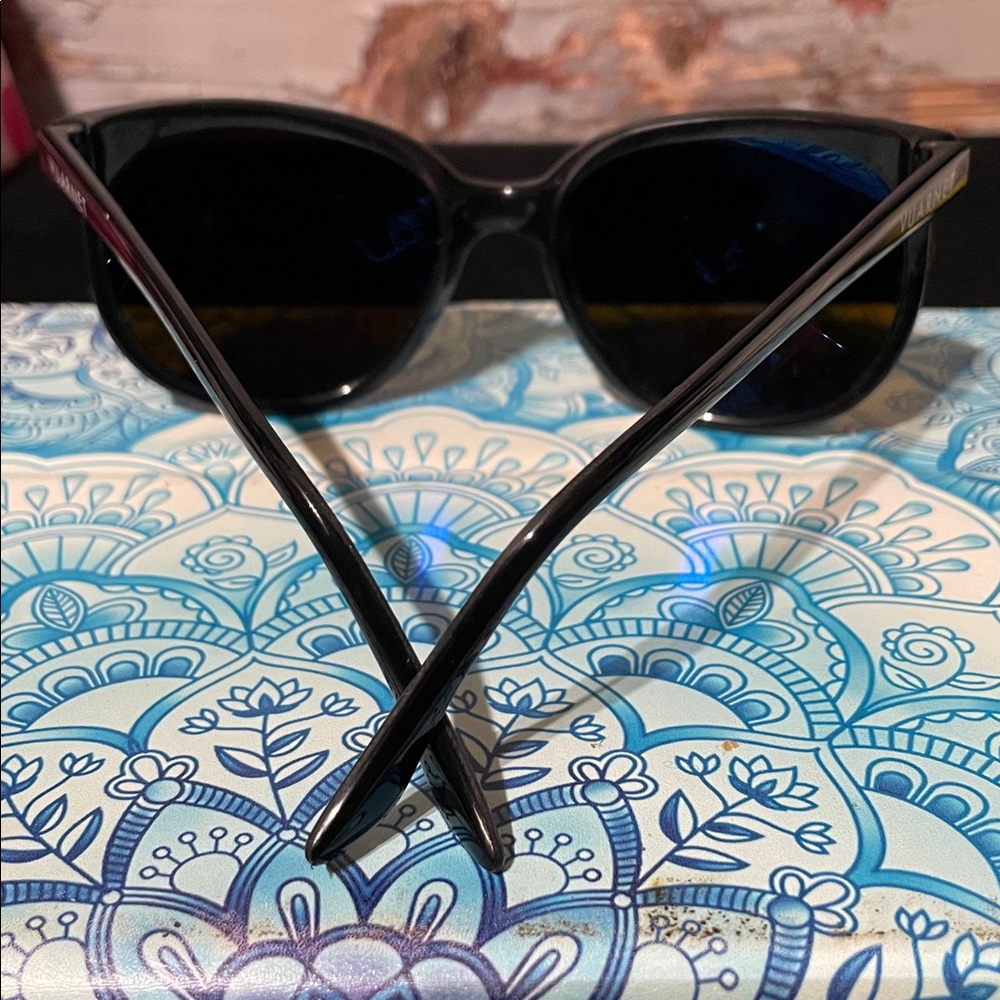 Vuarnet VL0002 OG Cat eyes. Black Sunglasses with Brown Mirrored Lenses. - Picture 4 of 9